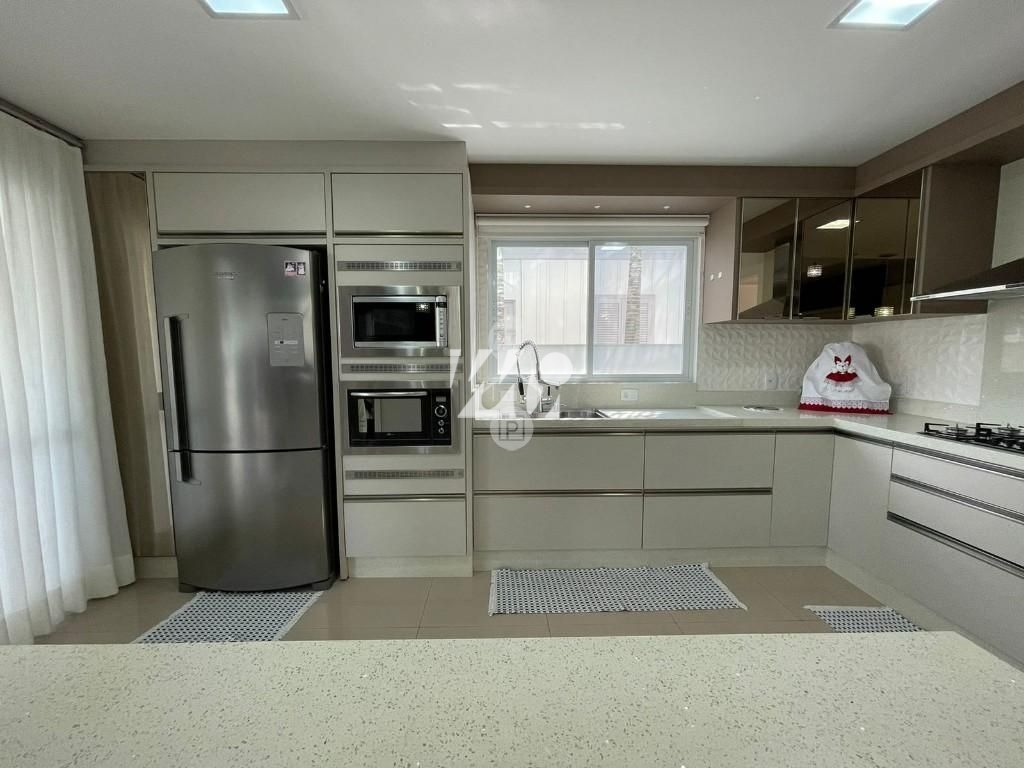 Casa em Pedra Branca, Palhoça. 3 quartos, 310m². Imagem 3 de 12