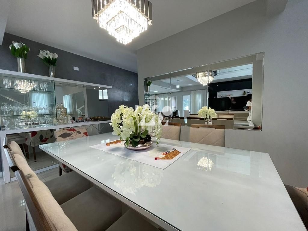 Casa em Pedra Branca, Palhoça. 3 quartos, 310m². Imagem 1 de 12