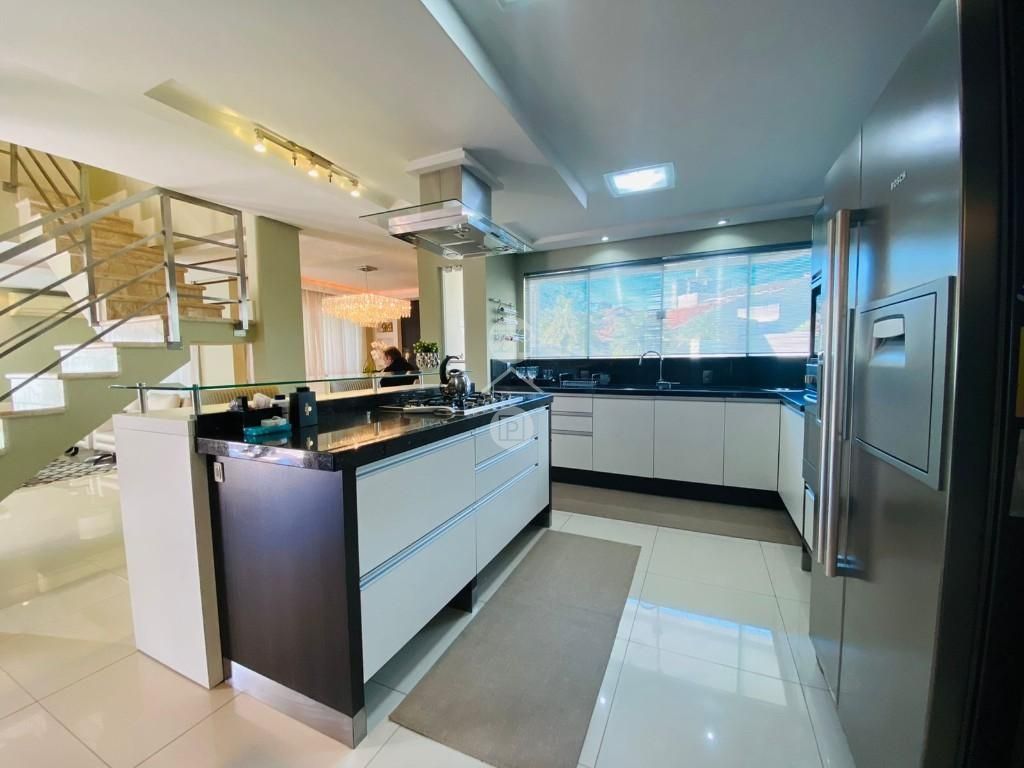 Casa em Centro, Palhoça. 3 quartos, 480m². Imagem 6 de 18