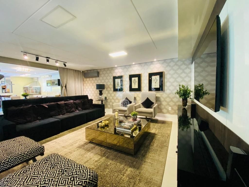 Casa em Centro, Palhoça. 3 quartos, 480m². Imagem 2 de 18