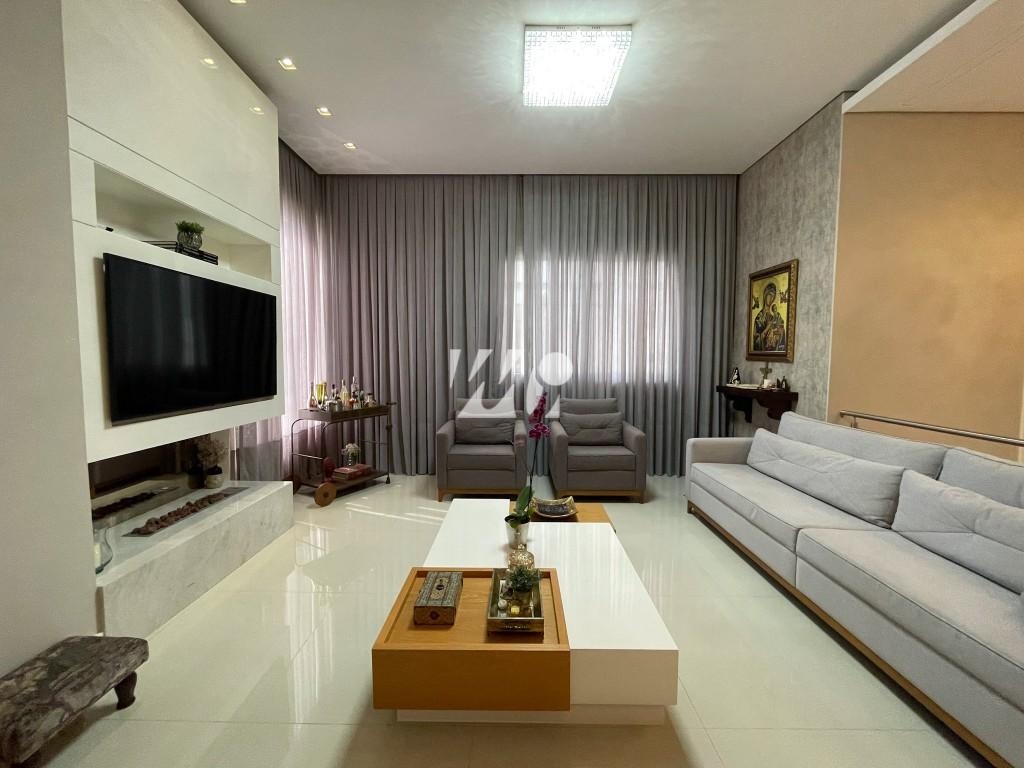 Casa em Pedra Branca, Palhoça. 3 quartos, 307m². Imagem 3 de 12