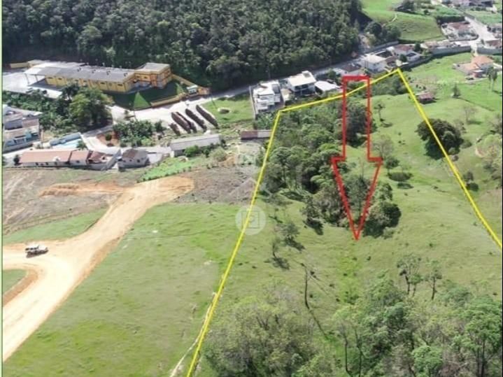 Terreno em São João, Santo Amaro da Imperatriz. 0 quartos, 19338m². Imagem 2 de 3