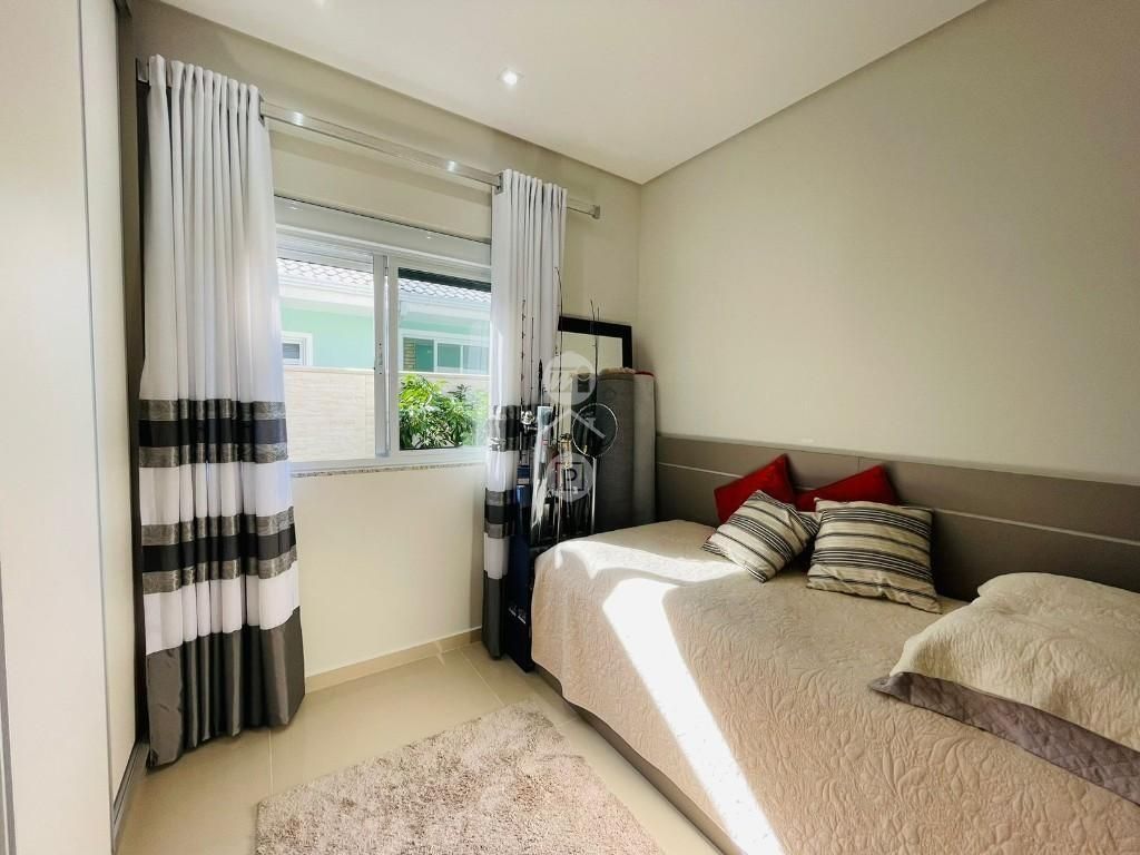 Casa em Praia de Fora, Palhoça. 3 quartos, 165m². Imagem 10 de 17