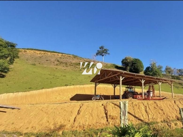 Sítio em Centro, Leoberto Leal. 3 quartos, 92000m². Imagem 3 de 13