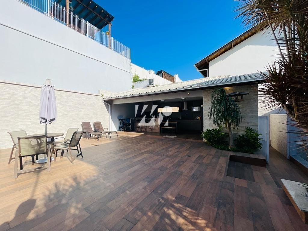 Casa em Pedra Branca, Palhoça. 4 quartos, 238m². Imagem 18 de 19