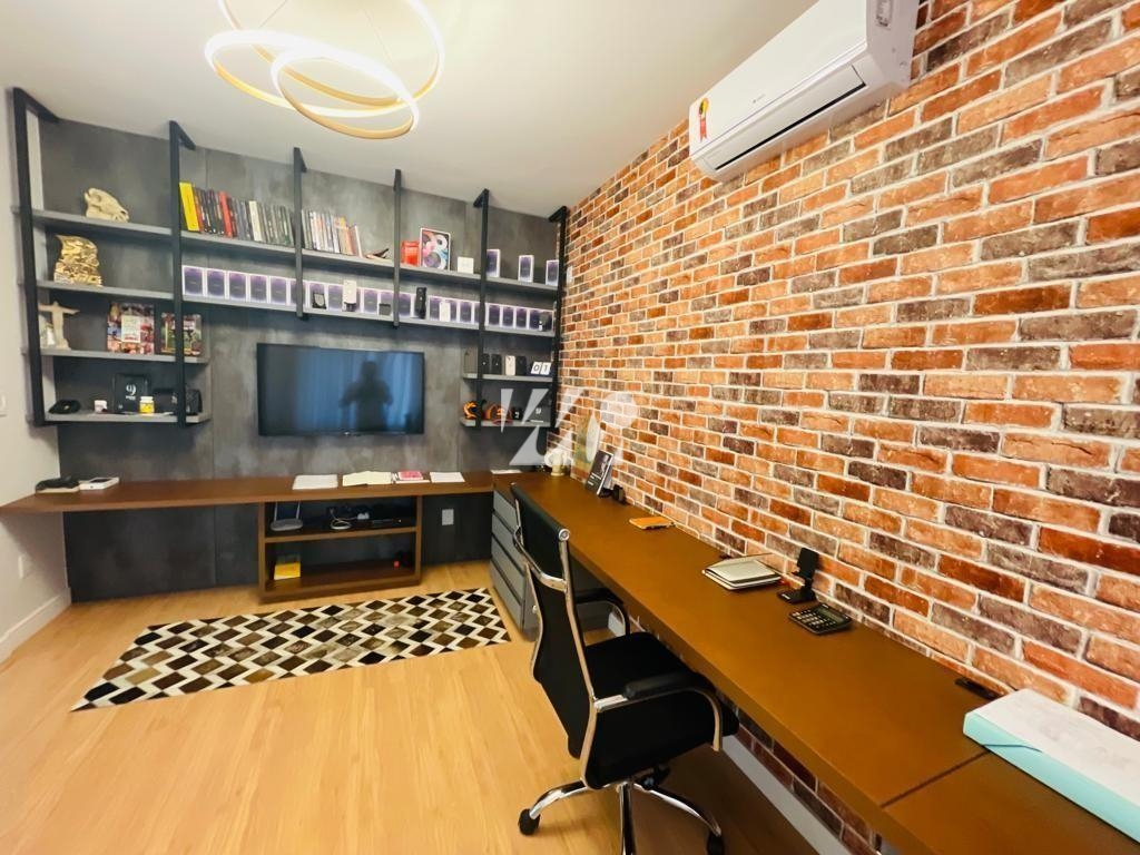 Casa em Pedra Branca, Palhoça. 4 quartos, 238m². Imagem 10 de 19