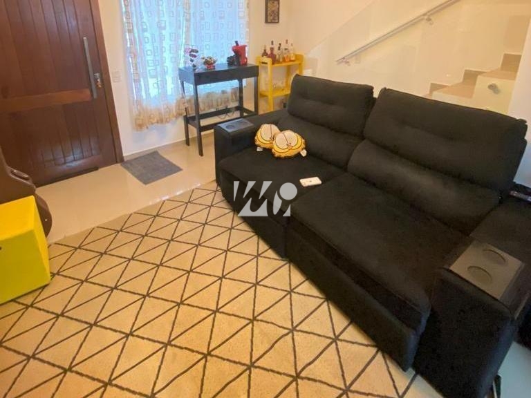 Sobrado Geminado em Forquilhas, São José. 2 quartos, 70m². Imagem 2 de 10