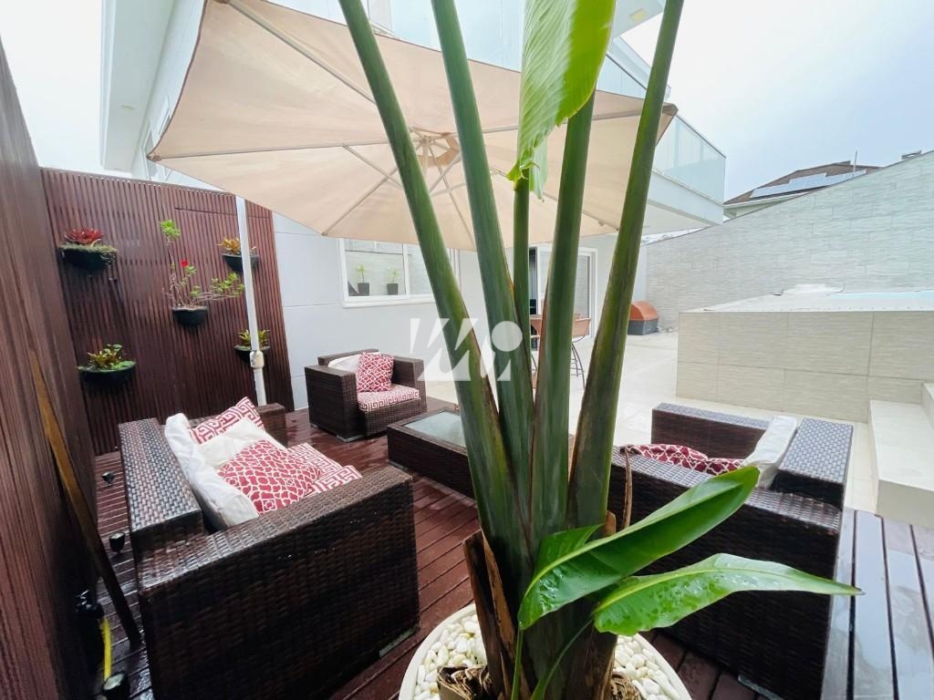 Casa em Pedra Branca, Palhoça. 4 quartos, 380m². Imagem 16 de 18