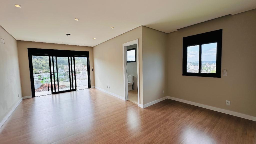 Casa em Pedra Branca, Palhoça. 3 quartos, 299m². Imagem 14 de 24