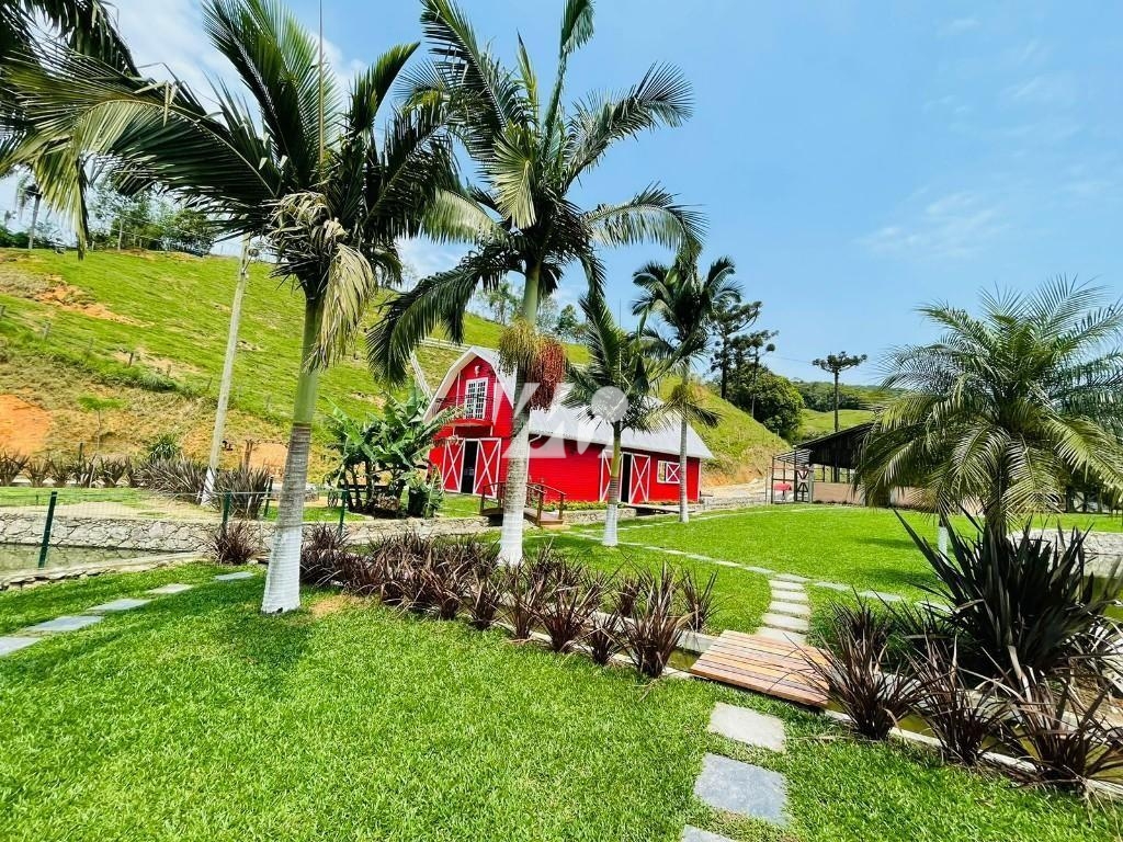 Sítio em aguas mornas , Águas Mornas. 3 quartos, 30508m². Imagem 4 de 20