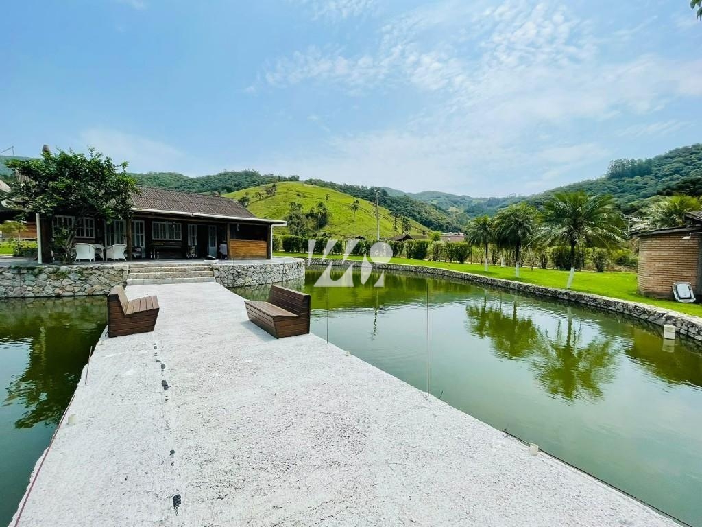 Sítio em aguas mornas , Águas Mornas. 3 quartos, 30508m². Imagem 3 de 20