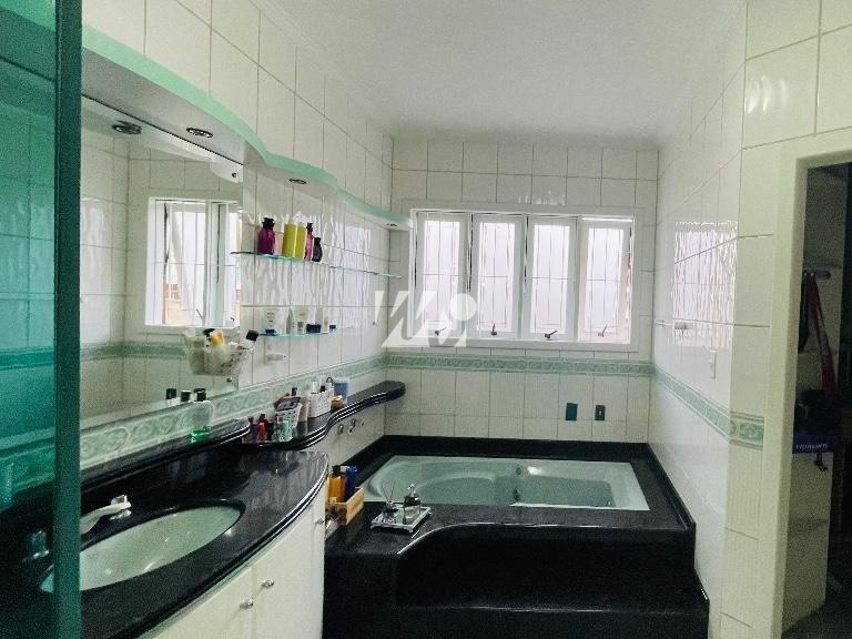 Casa em Centro, Palhoça. 3 quartos, 240m². Imagem 13 de 14