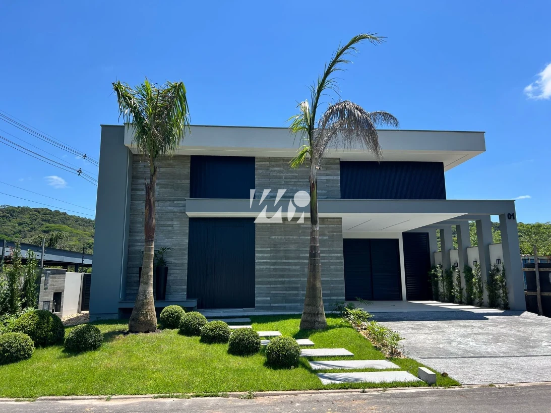 Casa em Pedra Branca, Palhoça. 3 quartos, 174m². Imagem 2 de 21