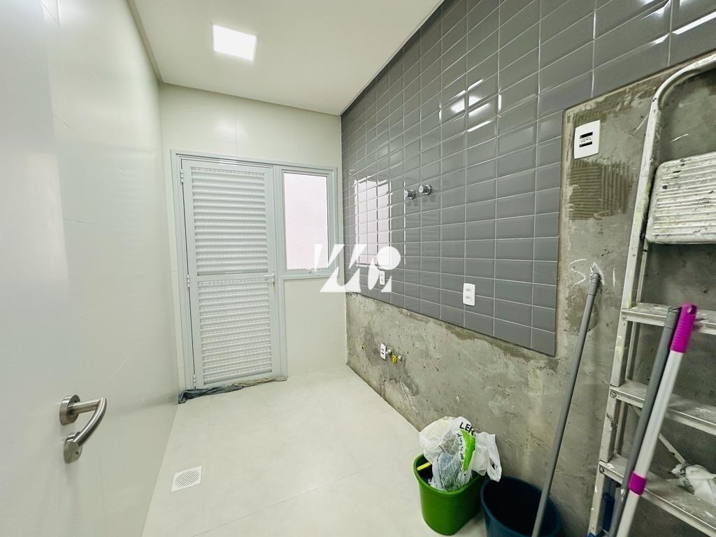 Casa em Pedra Branca, Palhoça. 3 quartos, 268m². Imagem 18 de 28