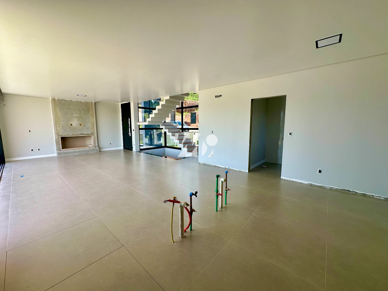 Casa em São Francisco, Santo Amaro da Imperatriz. 3 quartos, 320m². Imagem 5 de 22