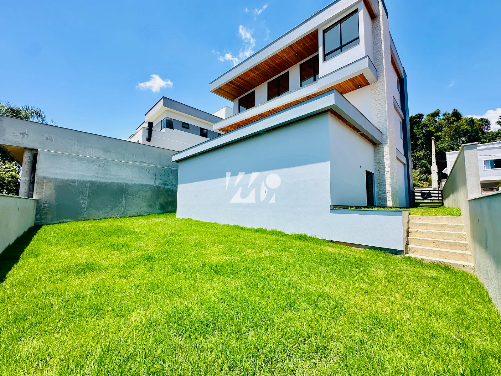 Casa em São Francisco, Santo Amaro da Imperatriz. 3 quartos, 320m². Imagem 18 de 22