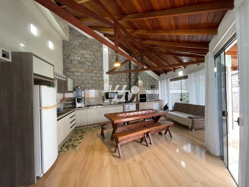 Casa em Pedra Branca, Palhoça. 4 quartos, 236m². Imagem 6 de 20