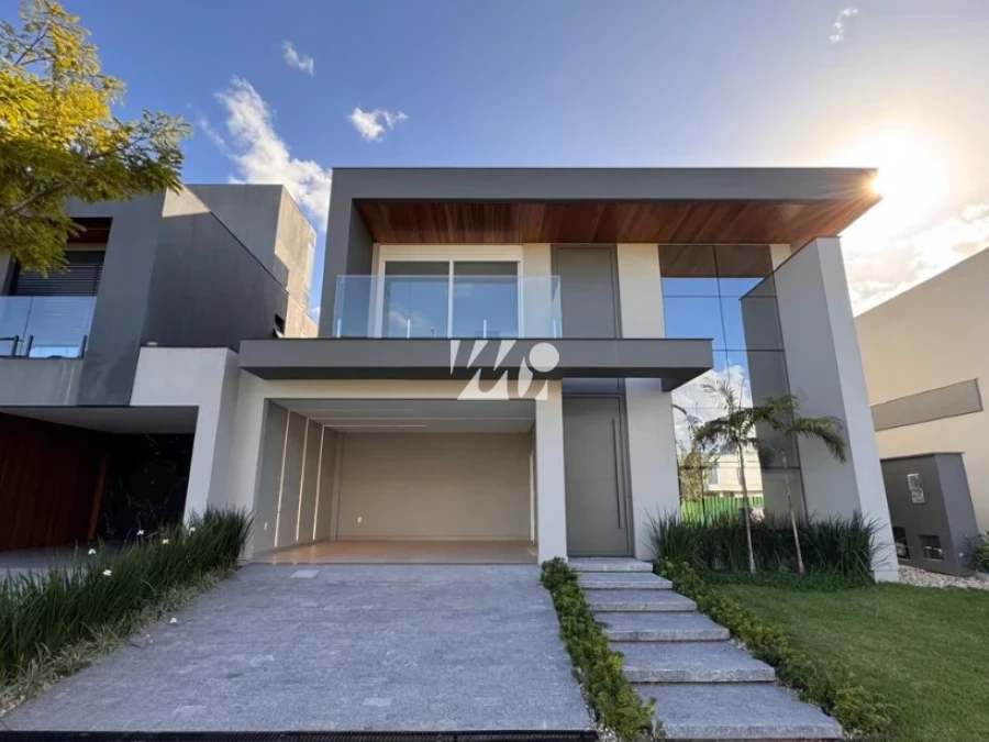 Casa em Pedra Branca, Palhoça. 3 quartos, 241m². Imagem 2 de 16