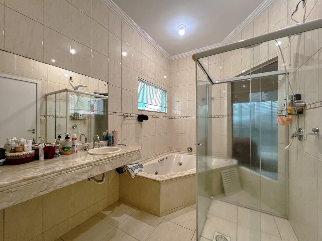 Casa em Pedra Branca, Palhoça. 3 quartos, 255m². Imagem 14 de 16