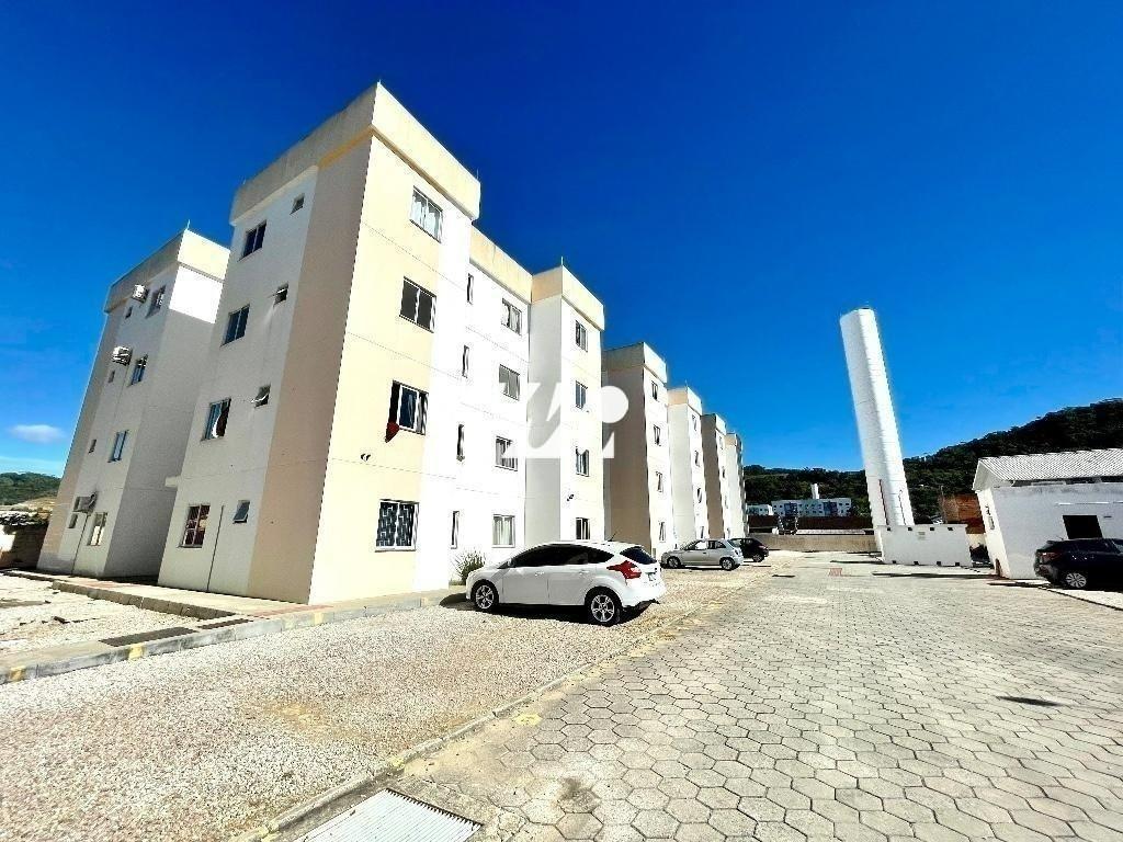 Apartamento em São Sebastião, Palhoça. 2 quartos, 47m². Imagem 1 de 11