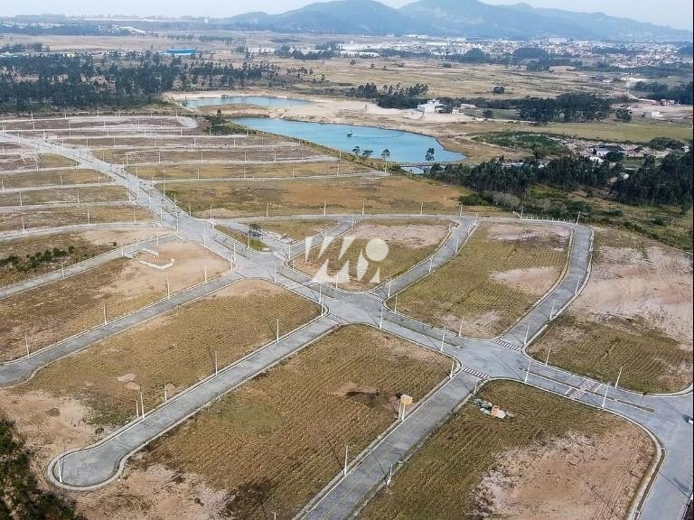 Terreno em , Imbituba. 0 quartos, 323m². Imagem 4 de 8