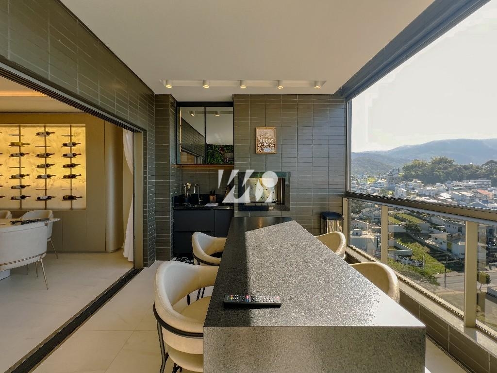Apartamento em Pedra Branca, Palhoça. 3 quartos, 140m². Imagem 2 de 14