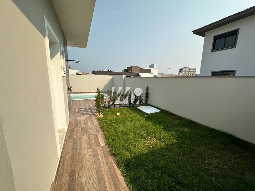 Casa em Sul do Rio, Santo Amaro da Imperatriz. 3 quartos, 175m². Imagem 12 de 15