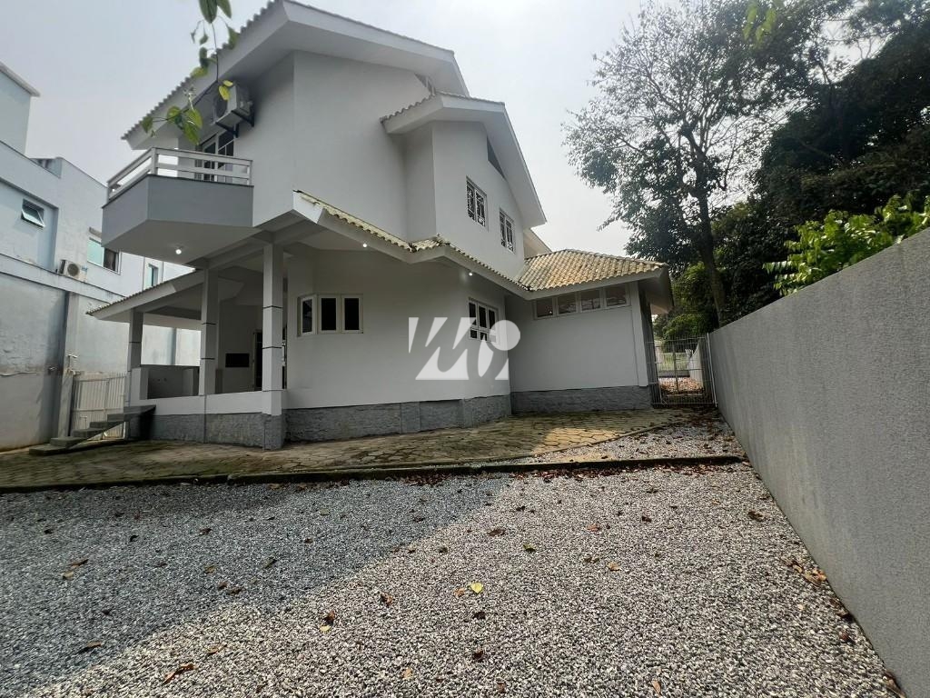 Casa em Pedra Branca, Palhoça. 4 quartos, 250m². Imagem 23 de 27