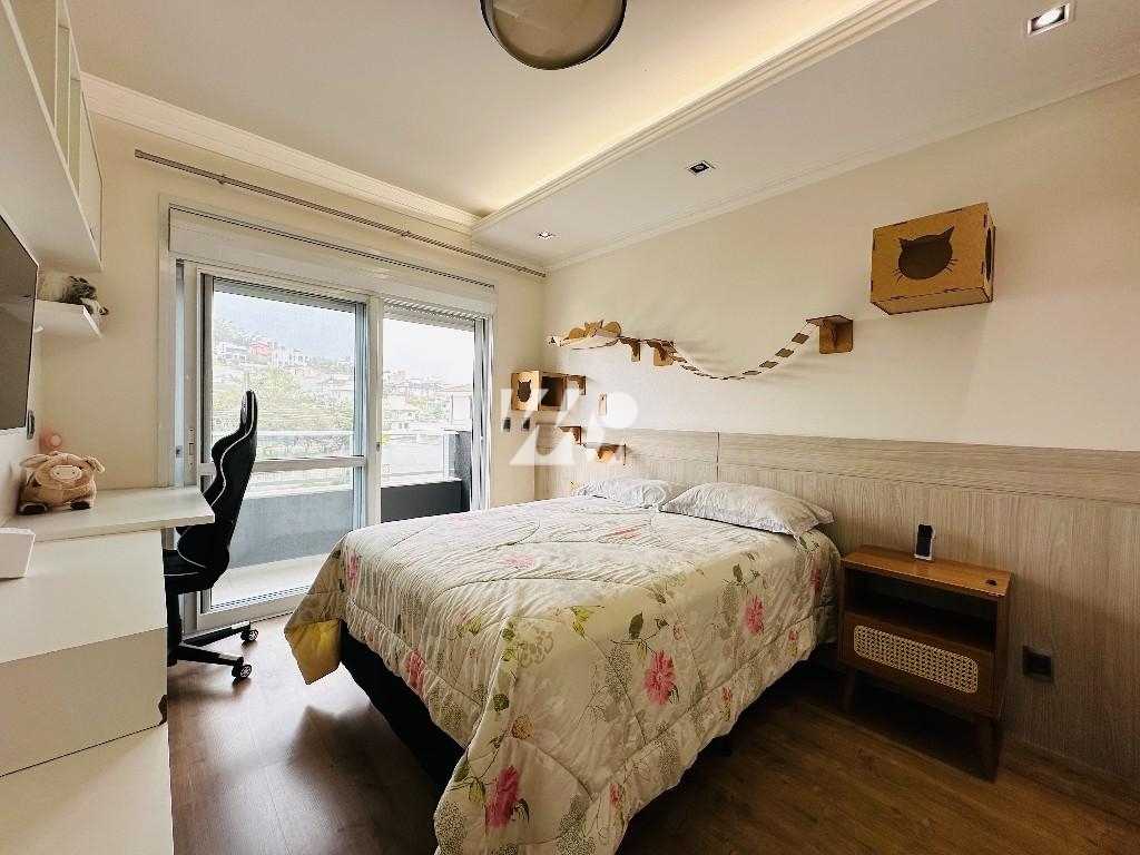 Casa em Pedra Branca, Palhoça. 4 quartos, 470m². Imagem 12 de 17