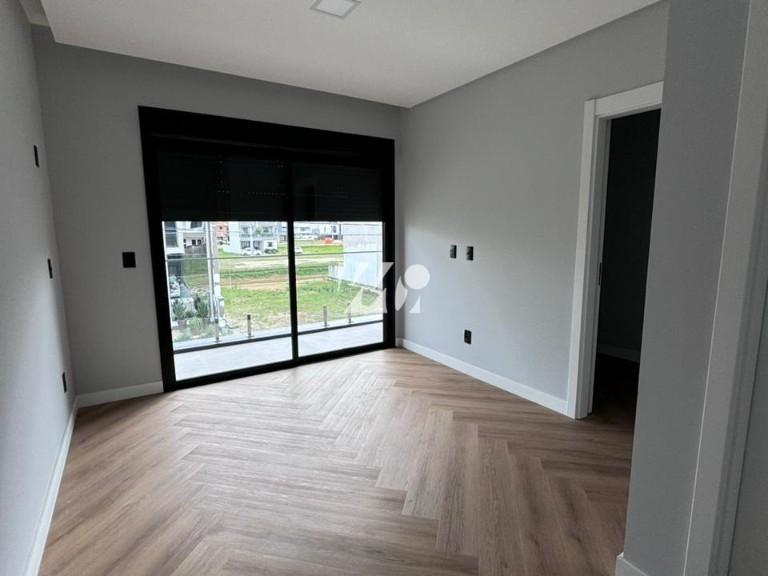 Casa em Beira Rio, Biguaçu. 3 quartos, 196m². Imagem 11 de 13