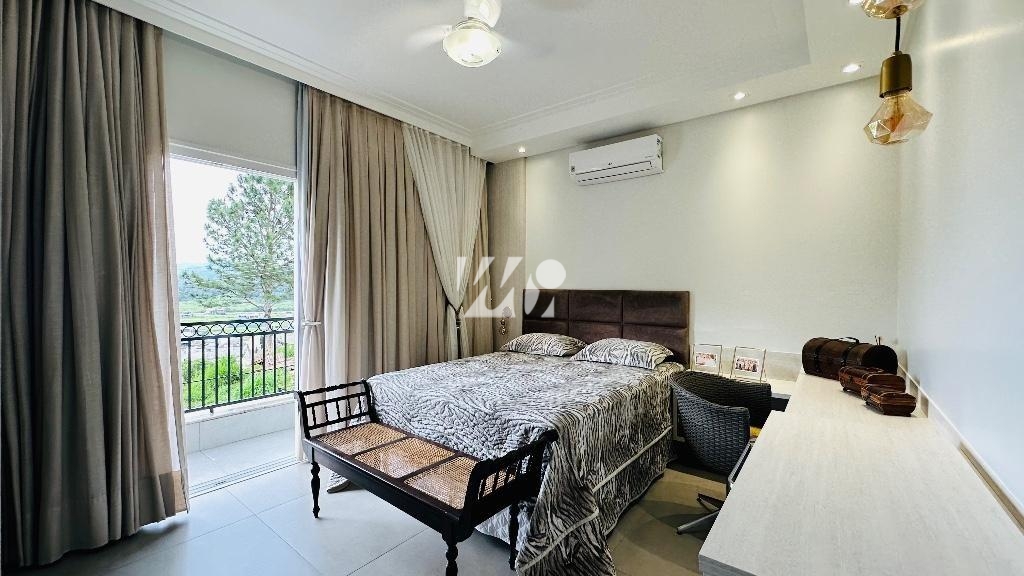 Casa em Pedra Branca, Palhoça. 4 quartos, 249m². Imagem 11 de 14