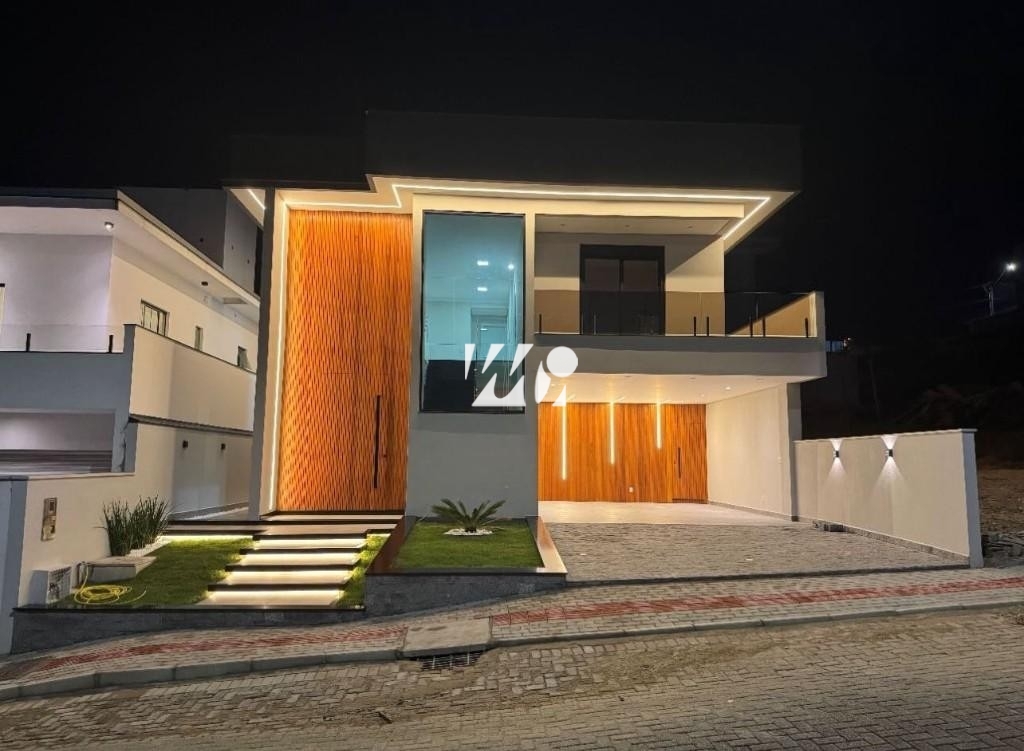 Casa em Passa Vinte, Palhoça. 3 quartos, 280m². Imagem 1 de 22