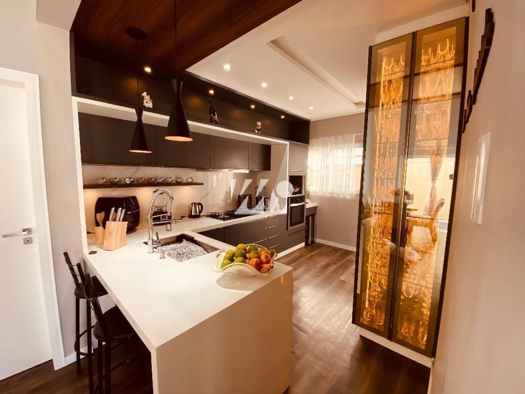 Casa em Pedra Branca, Palhoça. 3 quartos, 187m². Imagem 6 de 17