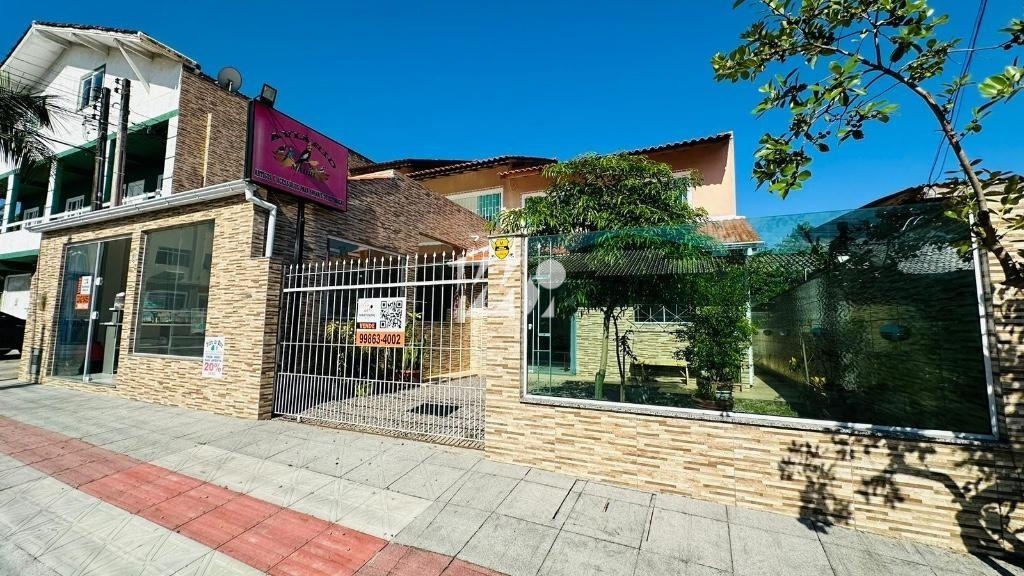 Casa em Madri, Palhoça. 2 quartos, 378m². Imagem 3 de 24
