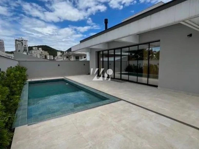 Casa em Pedra Branca, Palhoça. 3 quartos, 250m². Imagem 8 de 21