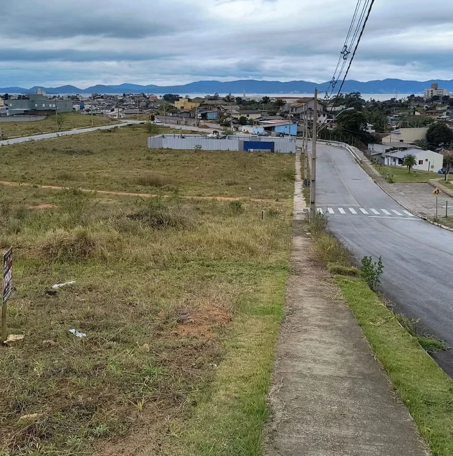 Terreno em , . 0 quartos, 0m². Imagem 9 de 11