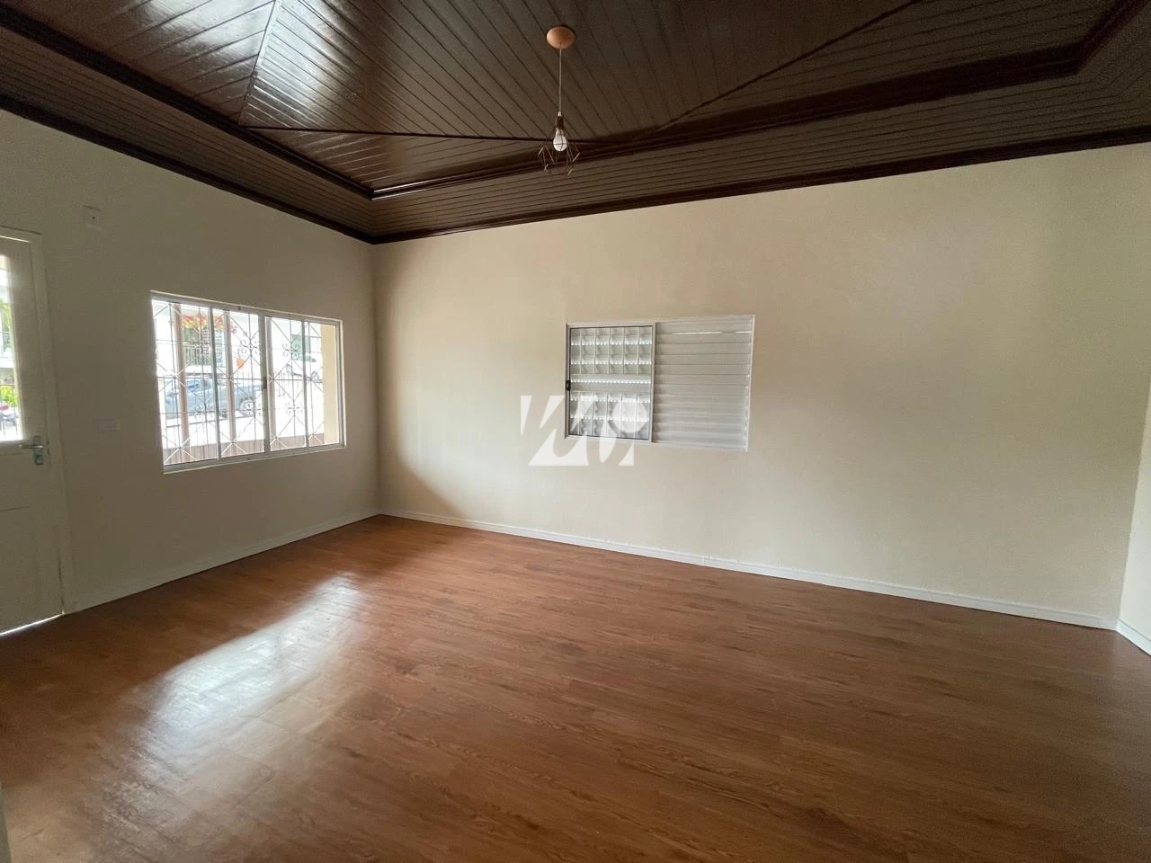 Casa em Centro, Santo Amaro da Imperatriz. 5 quartos, 104m². Imagem 5 de 27