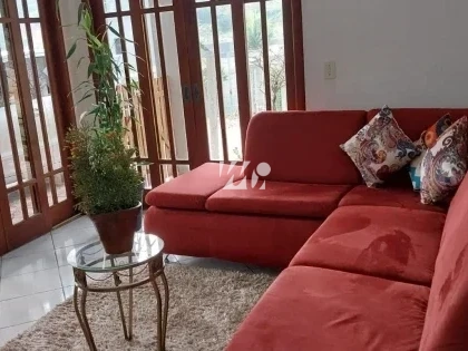 Casa em Colônia Santana, São José. 3 quartos, 120m². Imagem 8 de 14