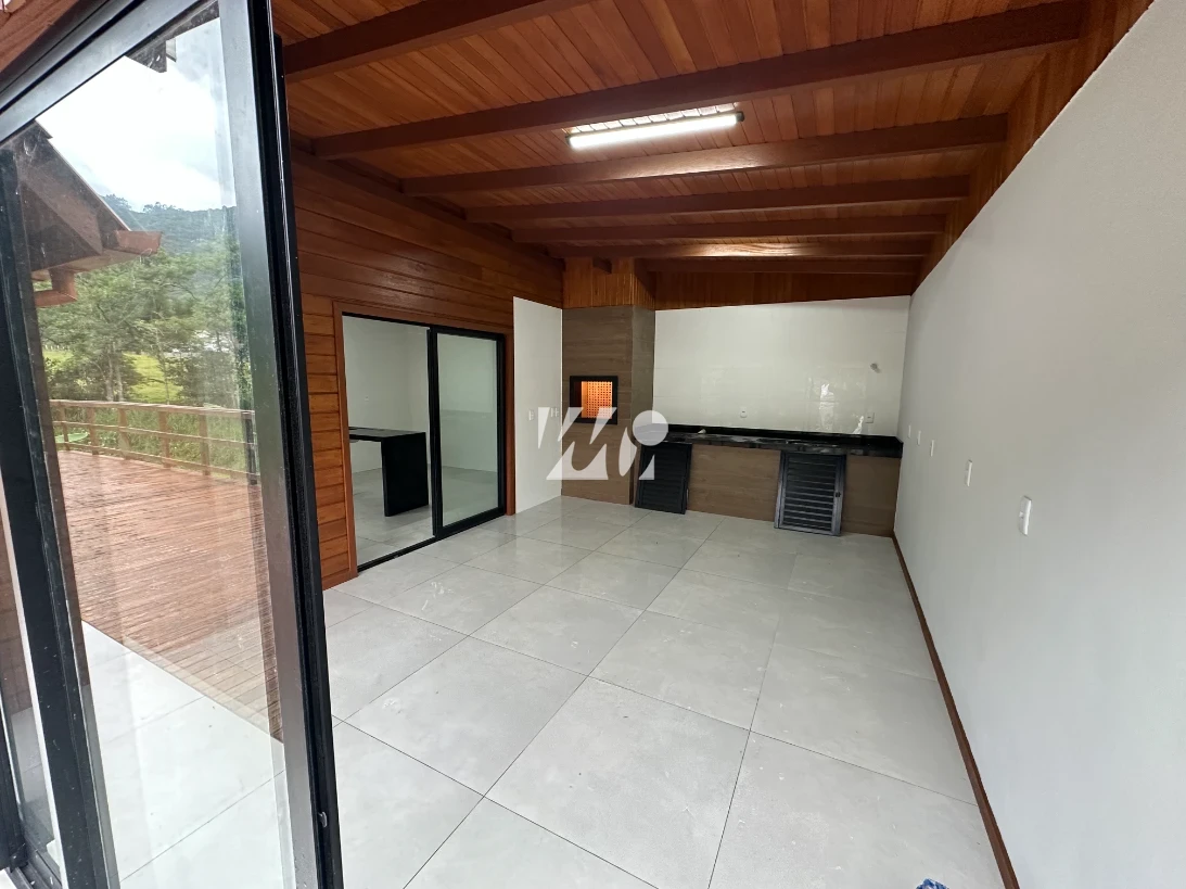 Sítio em Varginha, Santo Amaro da Imperatriz. 2 quartos, 135m². Imagem 9 de 16