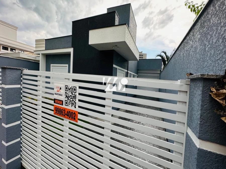 Casa em Pedra Branca, Palhoça. 3 quartos, 197m². Imagem 1 de 21