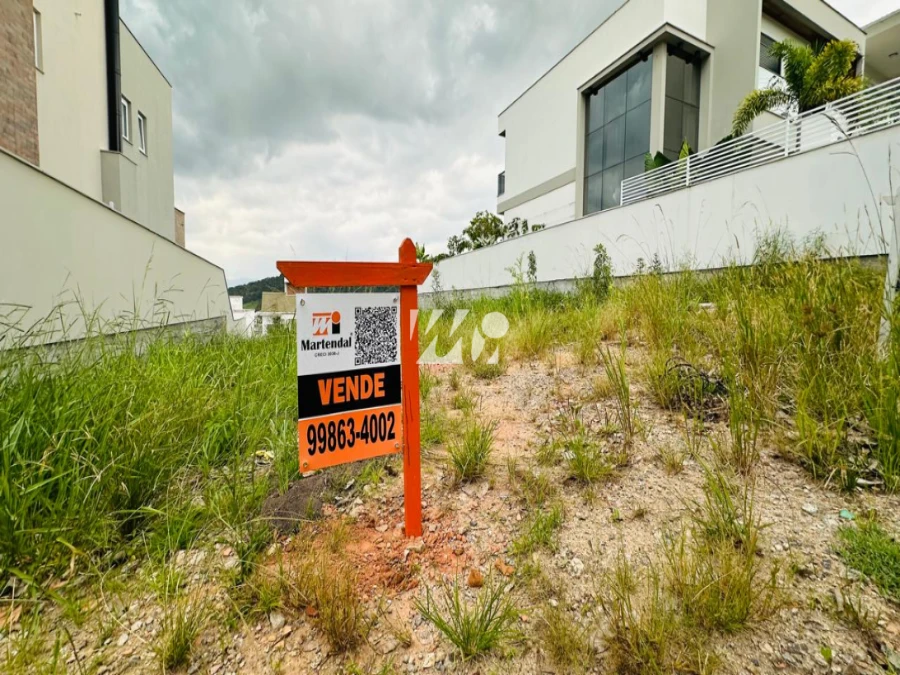 Terreno em Pedra Branca, Palhoça. 0 quartos, 0m². Imagem 2 de 4