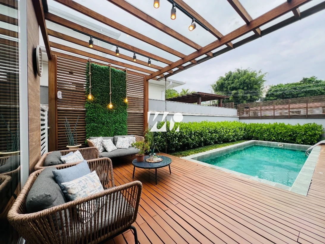 Casa em Pedra Branca, Palhoça. 3 quartos, 200m². Imagem 2 de 18