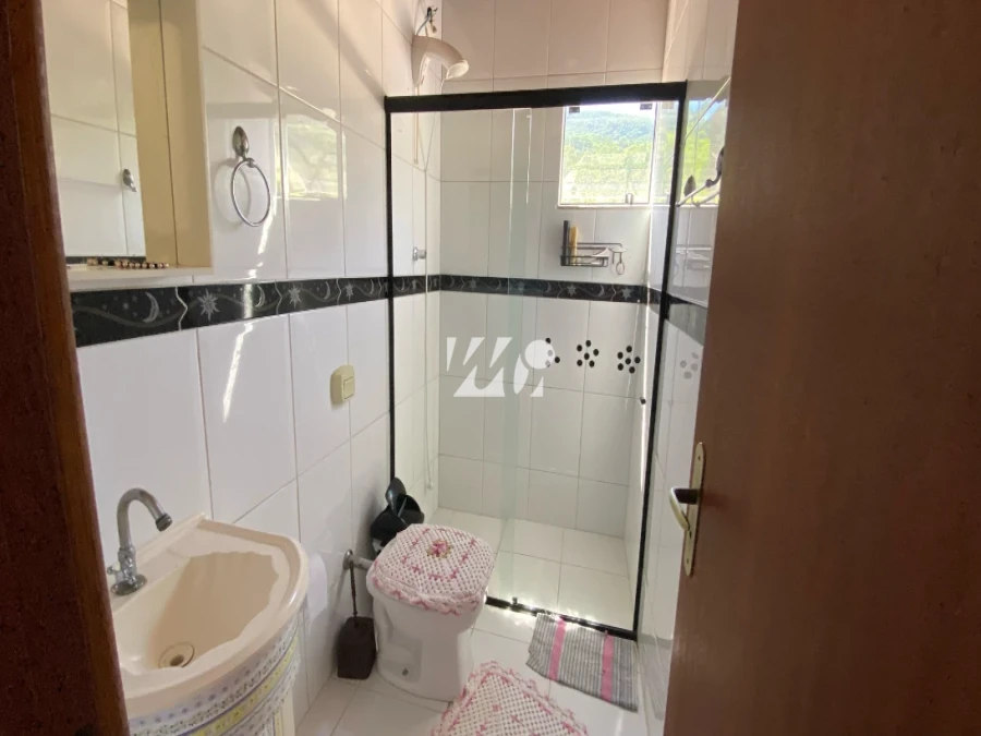 Casa em Freitas, Paulo Lopes. 3 quartos, 180m². Imagem 30 de 35