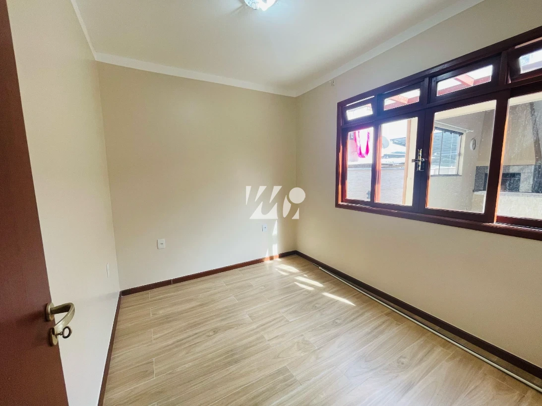 Casa em Aririú, Palhoça. 5 quartos, 198m². Imagem 3 de 13