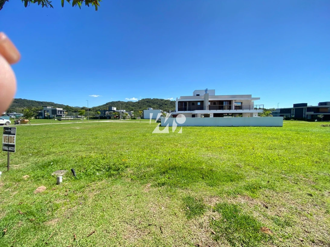 Terreno em Pedra Branca, Palhoça. 0 quartos, 0m². Imagem 2 de 10