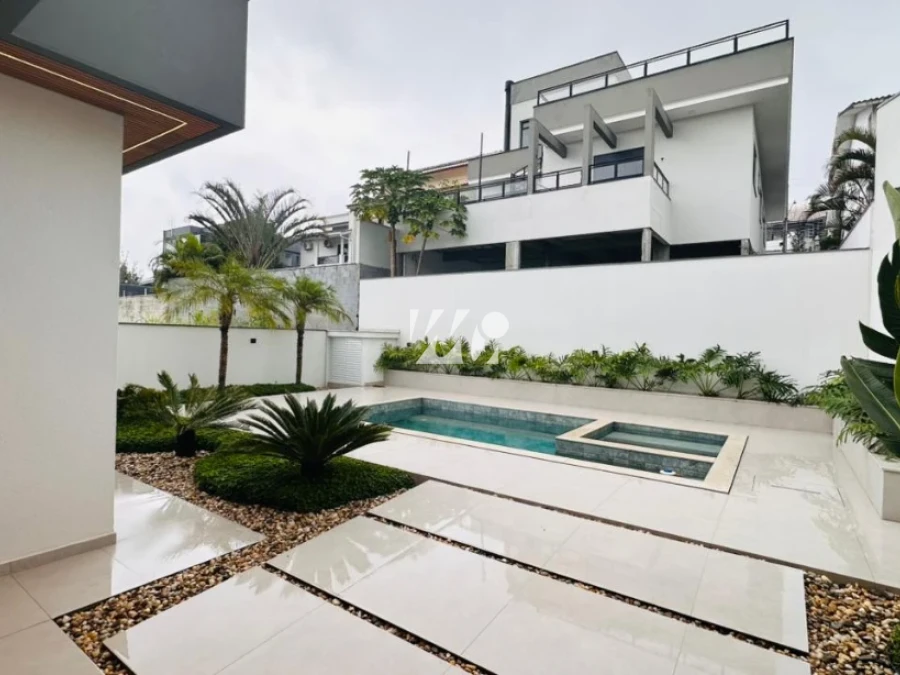 Casa em Pedra Branca, Palhoça. 3 quartos, 0m². Imagem 9 de 19