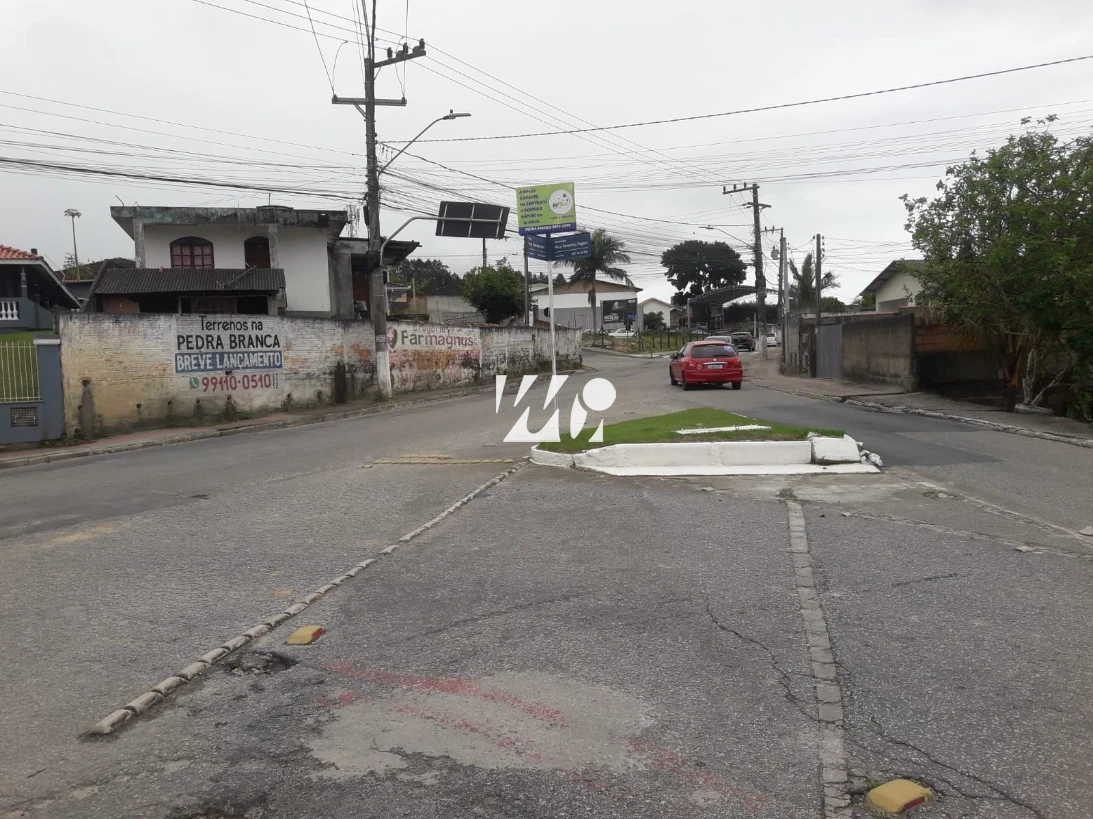 Terreno em Pagani, Palhoça. 0 quartos, 0m². Imagem 1 de 3