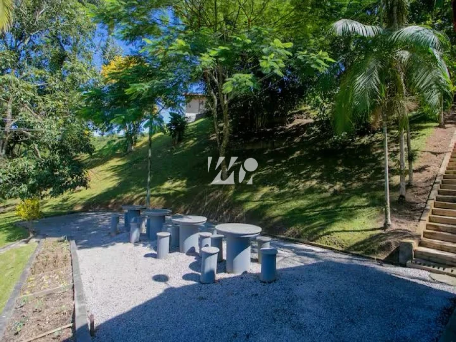 Sítio em Vargem Grande, Águas Mornas. 5 quartos, 200m². Imagem 9 de 21