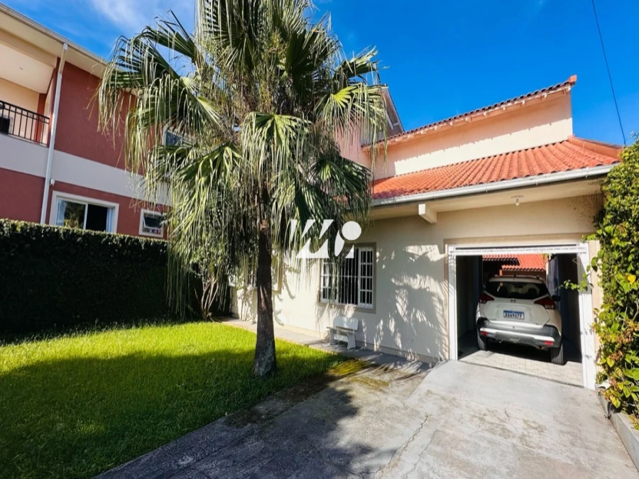 Casa em Passa Vinte, Palhoça. 3 quartos, 204m². Imagem 1 de 17