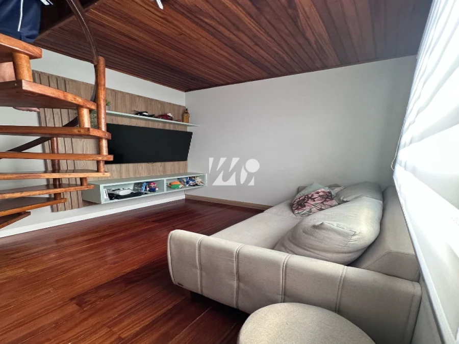 Casa em Ponte do Imaruim, Palhoça. 3 quartos, 231m². Imagem 2 de 24